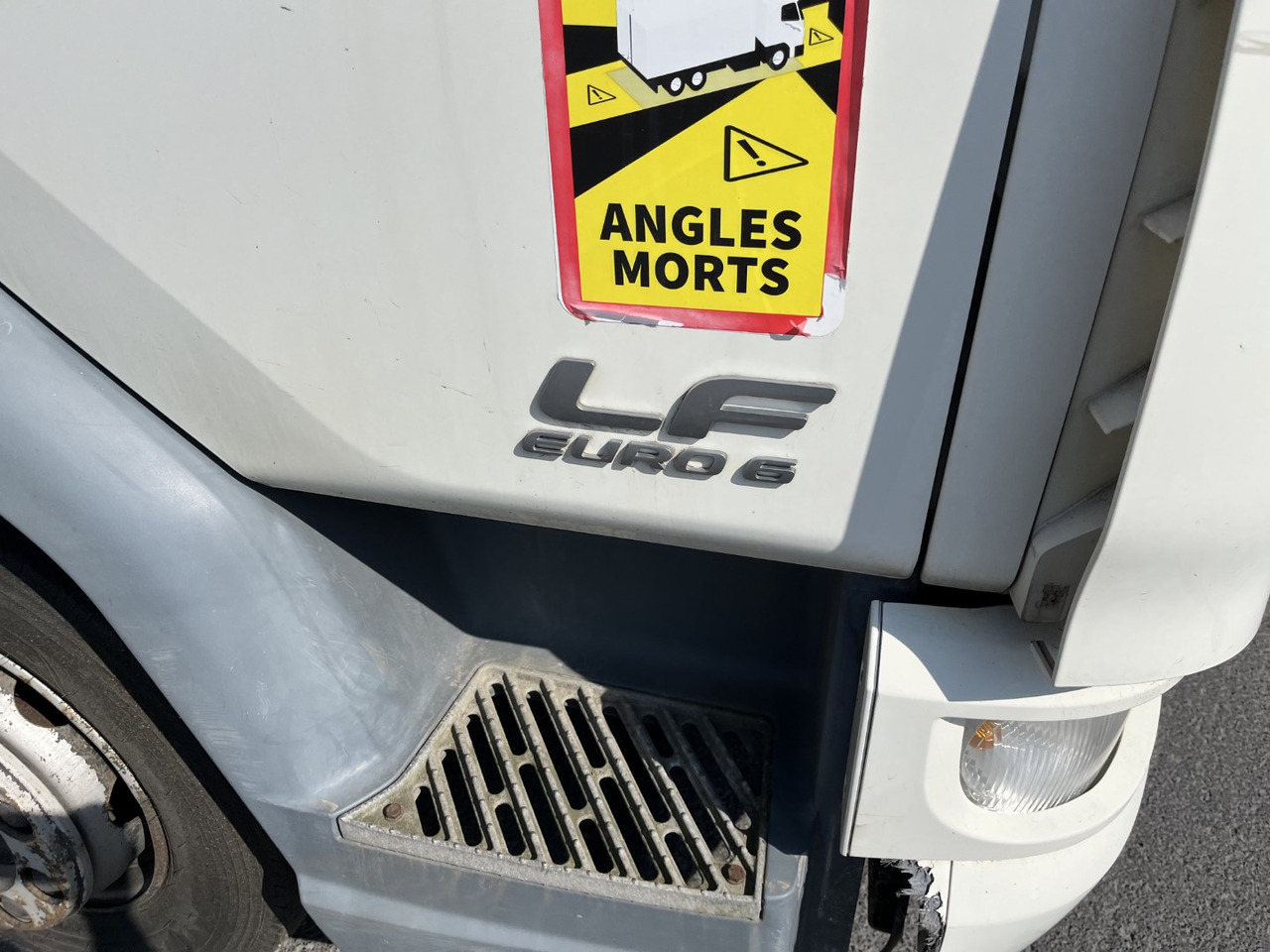 DAF LF 220 - Lastbil med skåp: bild 3 DAF LF 220 - Lastbil med skåp: bild 3