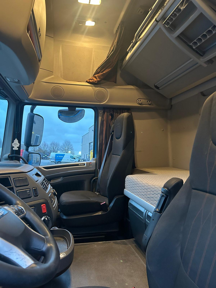 DAF XF 530 - Dragbil: bild 5 DAF XF 530 - Dragbil: bild 5