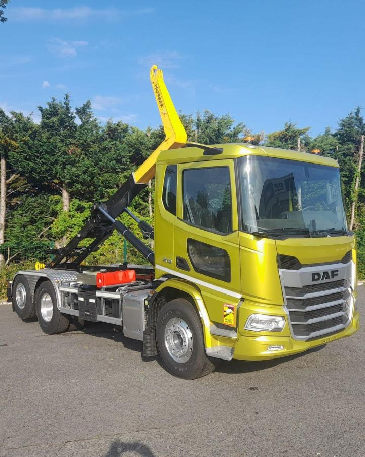 DAF XD 450 FAN - Lastväxlare lastbil: bild 1 DAF XD 450 FAN - Lastväxlare lastbil: bild 1