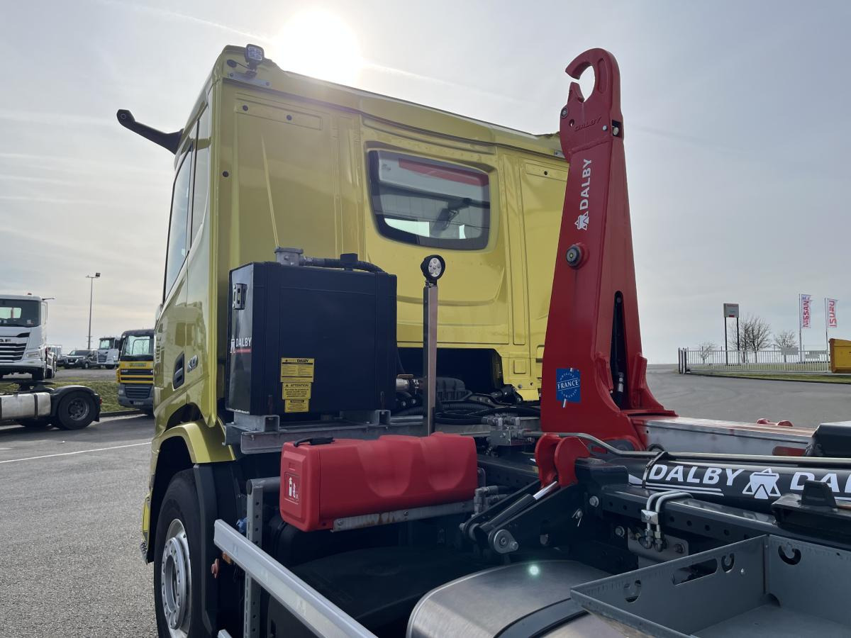 DAF XD 450 FAN - Lastväxlare lastbil: bild 4 DAF XD 450 FAN - Lastväxlare lastbil: bild 4