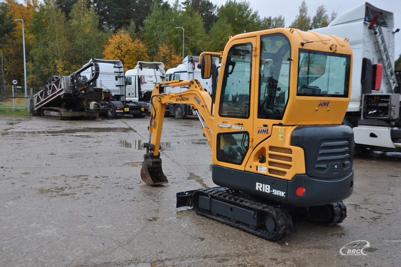 Hyundai R18-9AK - Minigrävmaskin: bild 5 Hyundai R18-9AK - Minigrävmaskin: bild 5