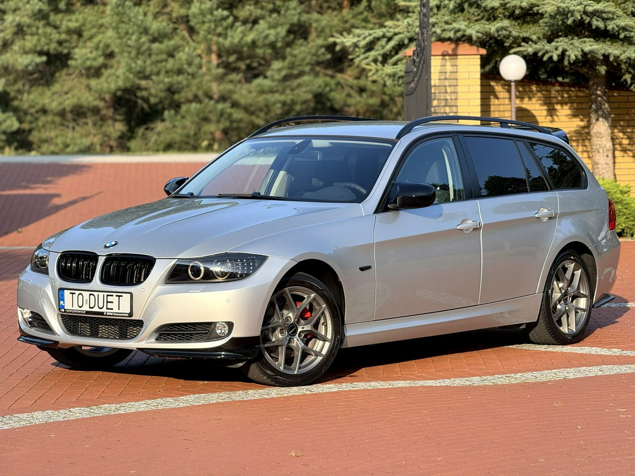 BMW 320 - Kombi: bild 1 BMW 320 - Kombi: bild 1