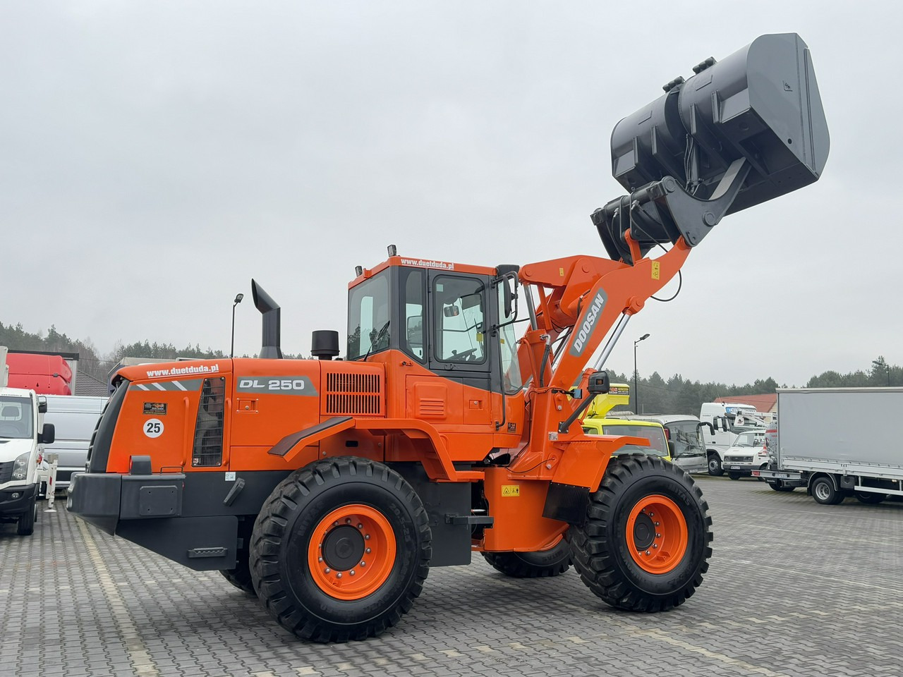 Hjullastare Doosan DL250 14,5Ton Łyżka Wysokiego Wysypu !!!: bild 12 Hjullastare Doosan DL250 14,5Ton Łyżka Wysokiego Wysypu !!!: bild 12