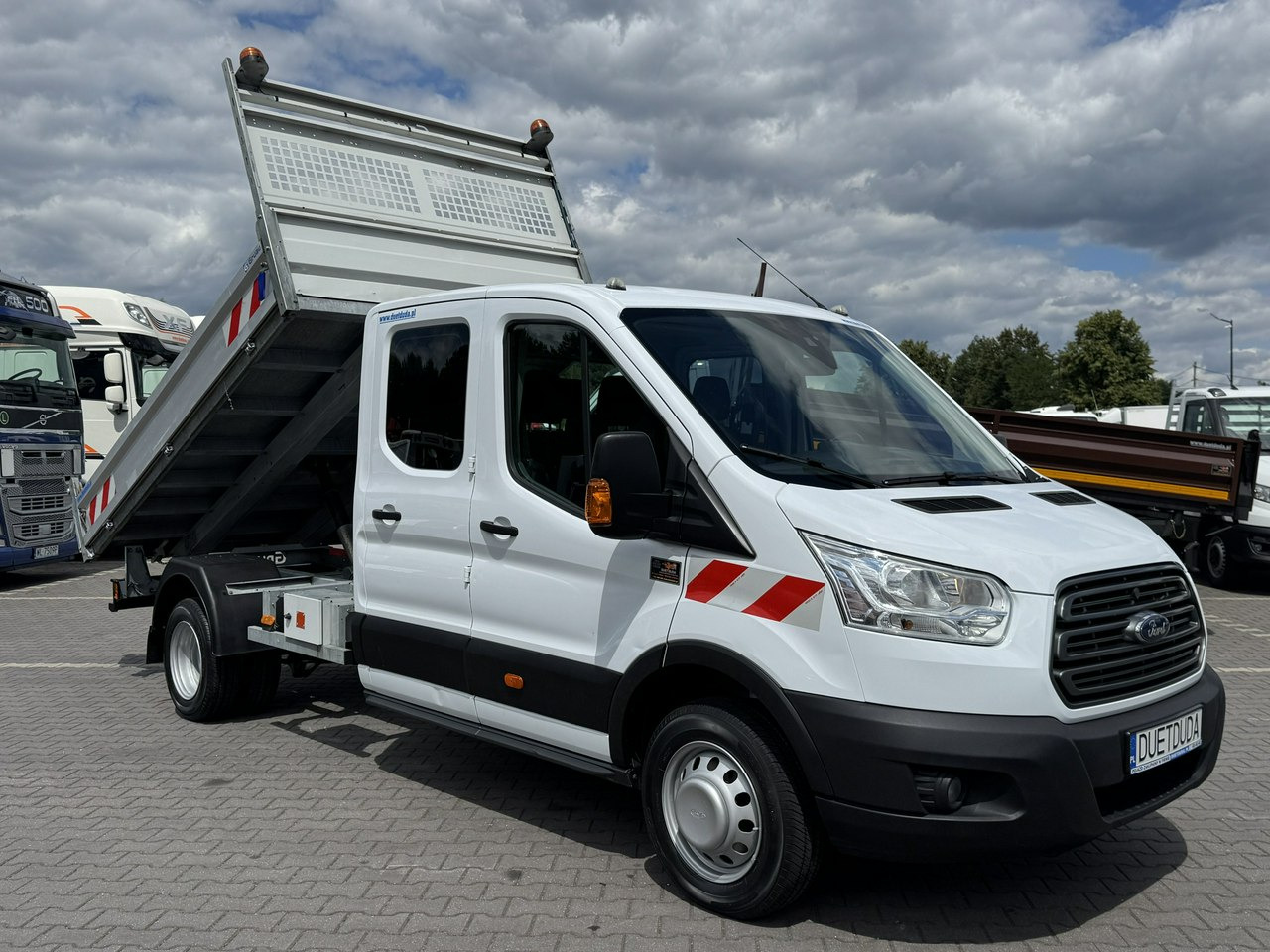 Ford Transit - Transportbil med tippflak: bild 4 Ford Transit - Transportbil med tippflak: bild 4