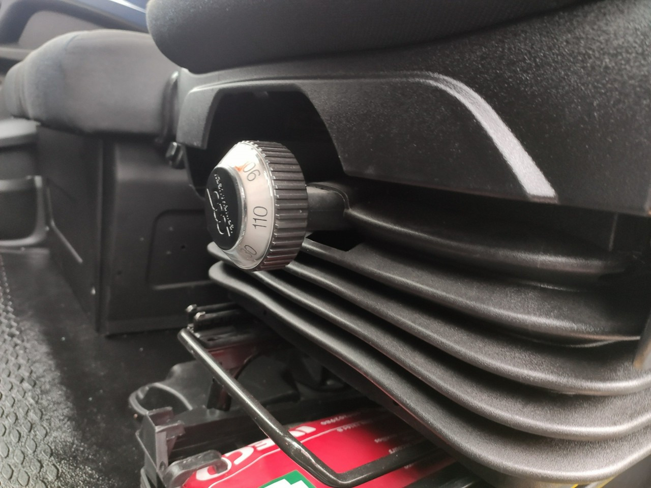 Transportbil med tippflak Iveco Daily 35C14: bild 29