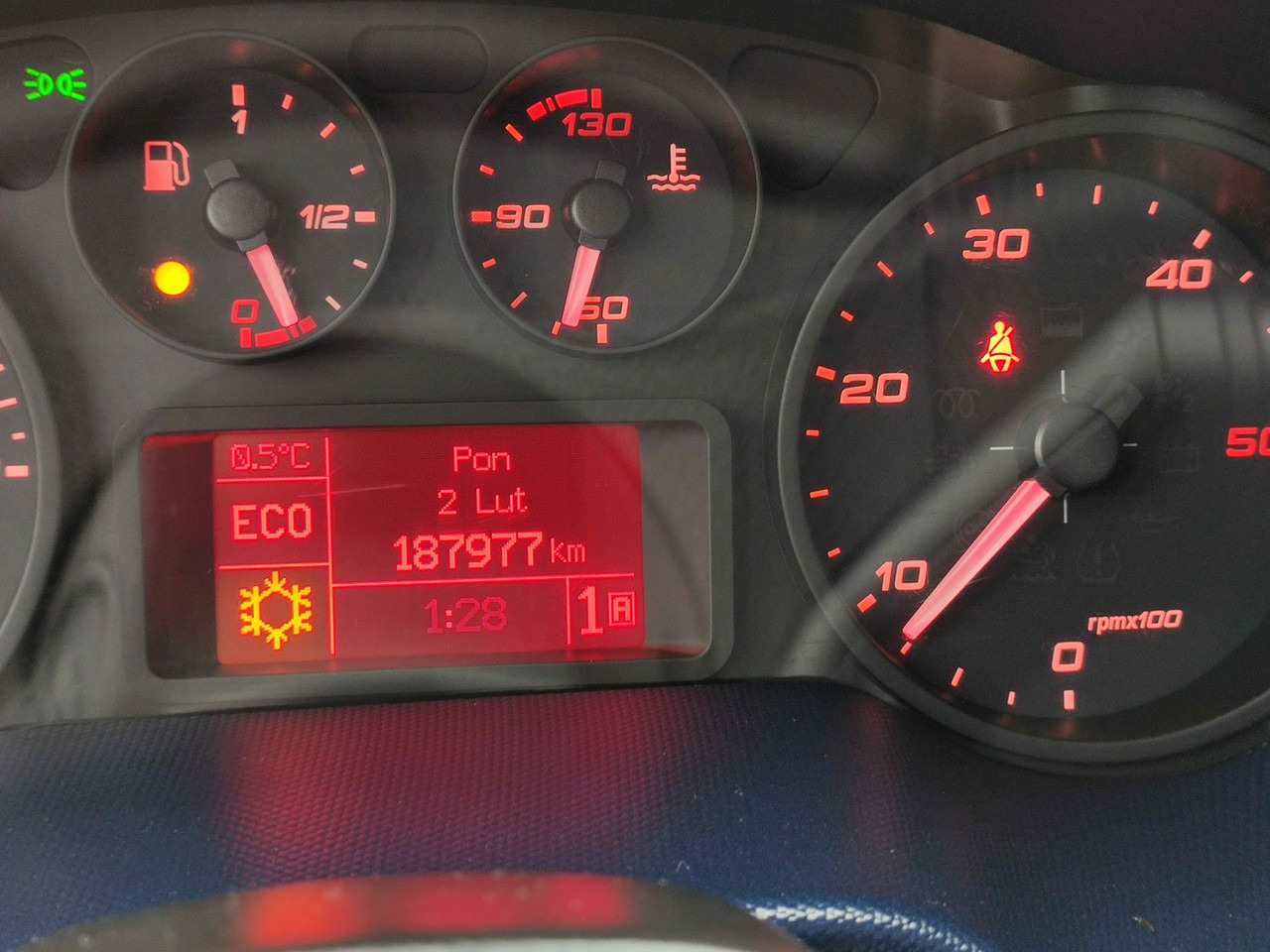 Transportbil med tippflak Iveco Daily 35C14: bild 32