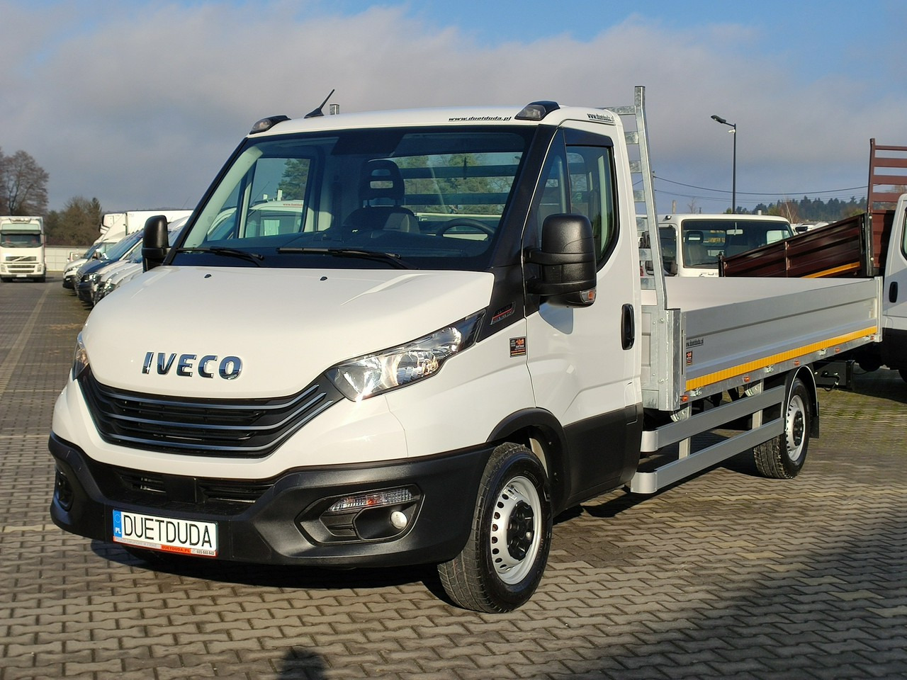 Iveco Daily 35S16 V - Transportbil med flak: bild 5 Iveco Daily 35S16 V - Transportbil med flak: bild 5