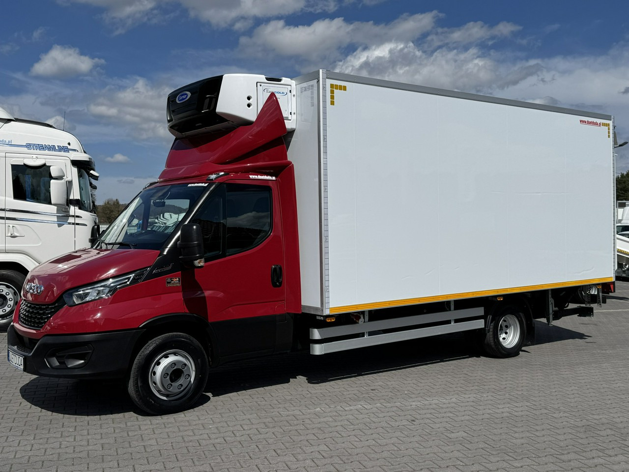 Iveco Daily 72C21 Mroźnia HI-MATIC Ściana Grodziowa Multitemperatura - Kylbil: bild 3 Iveco Daily 72C21 Mroźnia HI-MATIC Ściana Grodziowa Multitemperatura - Kylbil: bild 3