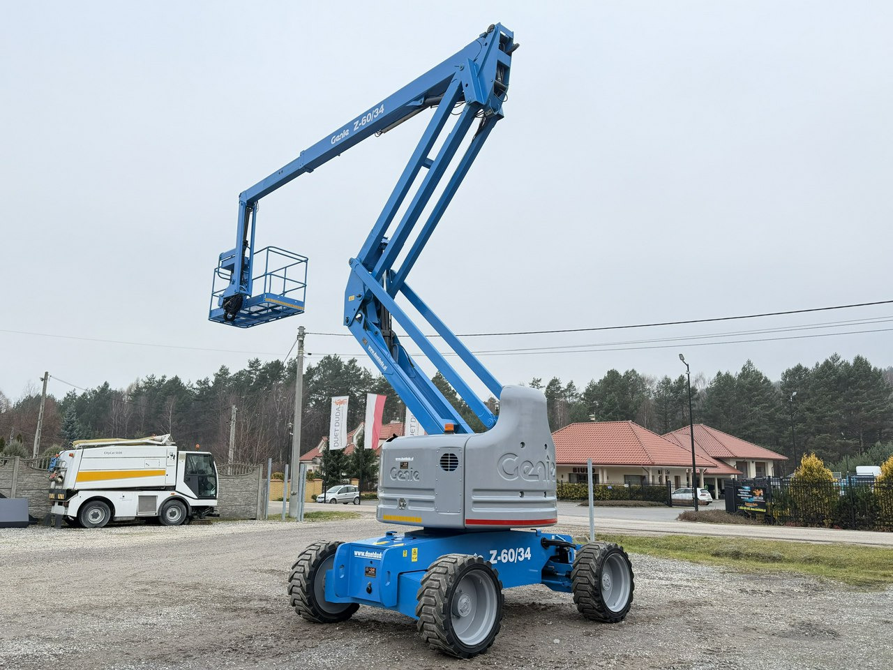 Manitou 200 ATJ Genie Z60/34 PODNOŚNIK PRZEGUBOWY TELEKOPOWY JGL 4x4 4WD - Bomlift: bild 2 Manitou 200 ATJ Genie Z60/34 PODNOŚNIK PRZEGUBOWY TELEKOPOWY JGL 4x4 4WD - Bomlift: bild 2