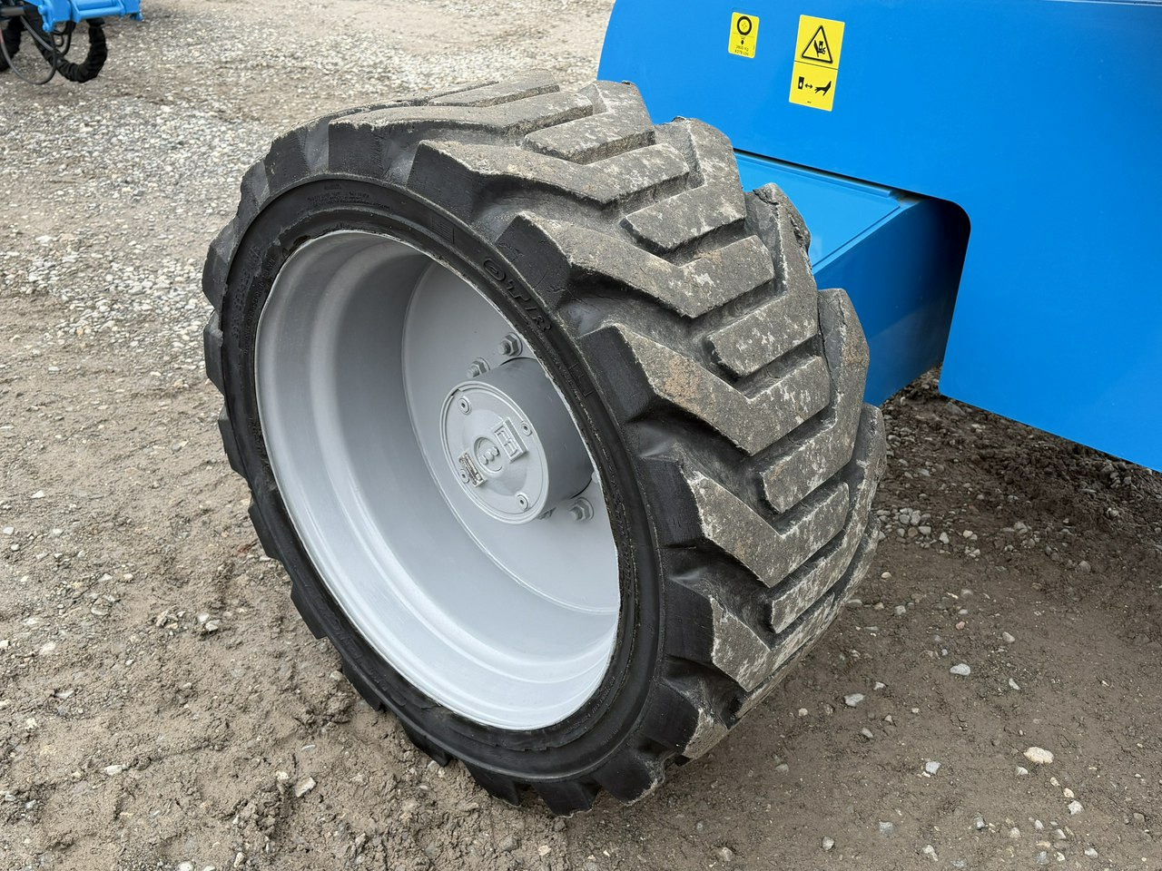 Leasa Manitou 200 ATJ Genie Z60/34 PODNOŚNIK PRZEGUBOWY TELEKOPOWY JGL 4x4 4WD Manitou 200 ATJ Genie Z60/34 PODNOŚNIK PRZEGUBOWY TELEKOPOWY JGL 4x4 4WD: bild 18