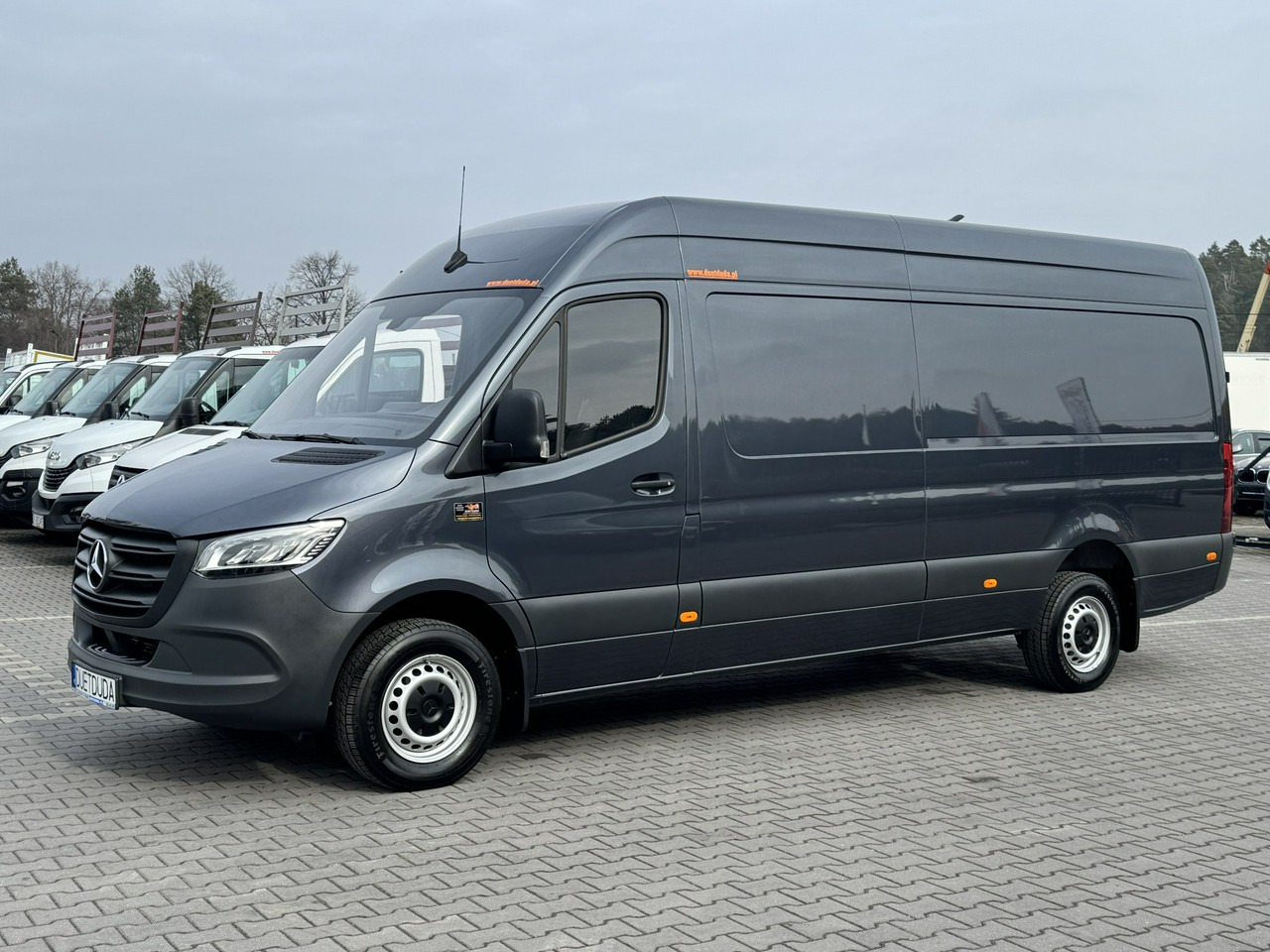 Mercedes 319 - Skåpbil: bild 5 Mercedes 319 - Skåpbil: bild 5