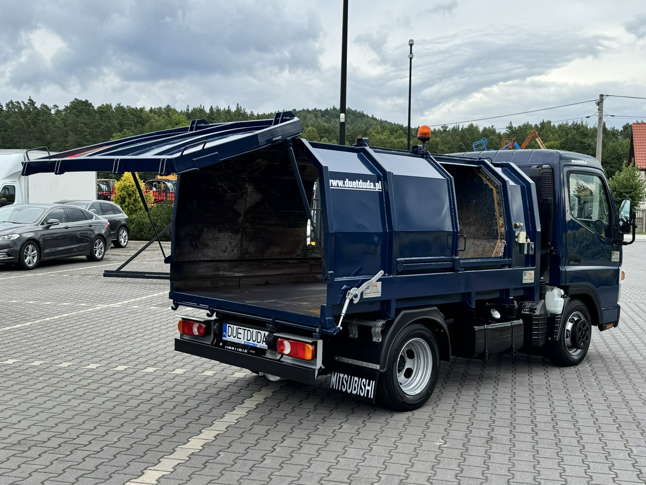 Mitsubishi Canter - Sopbil: bild 3 Mitsubishi Canter - Sopbil: bild 3