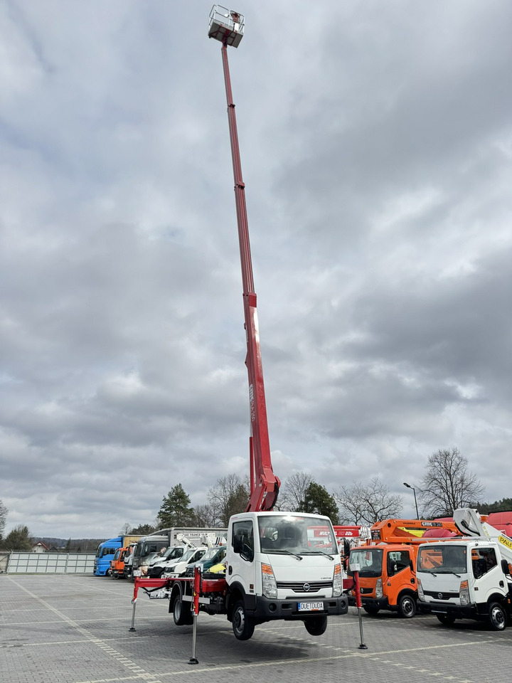 Nissan Cabstar - Billift: bild 2 Nissan Cabstar - Billift: bild 2