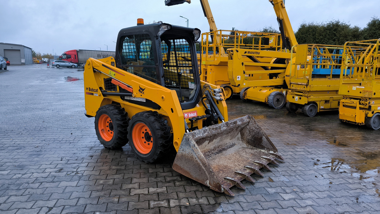BOBCAT S450 - Kompaktlastare/ Slirstyrda lastare: bild 1 BOBCAT S450 - Kompaktlastare/ Slirstyrda lastare: bild 1