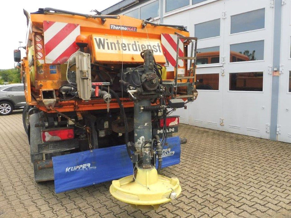 MAN TGM 13.240 4x4 BL - Tippbil lastbil: bild 2 MAN TGM 13.240 4x4 BL - Tippbil lastbil: bild 2