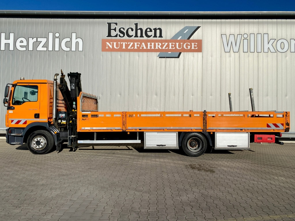 MAN TGM 15.290 4x2 BL / HIAB Faltkran - Flakbil, Kranbil: bild 2 MAN TGM 15.290 4x2 BL / HIAB Faltkran - Flakbil, Kranbil: bild 2