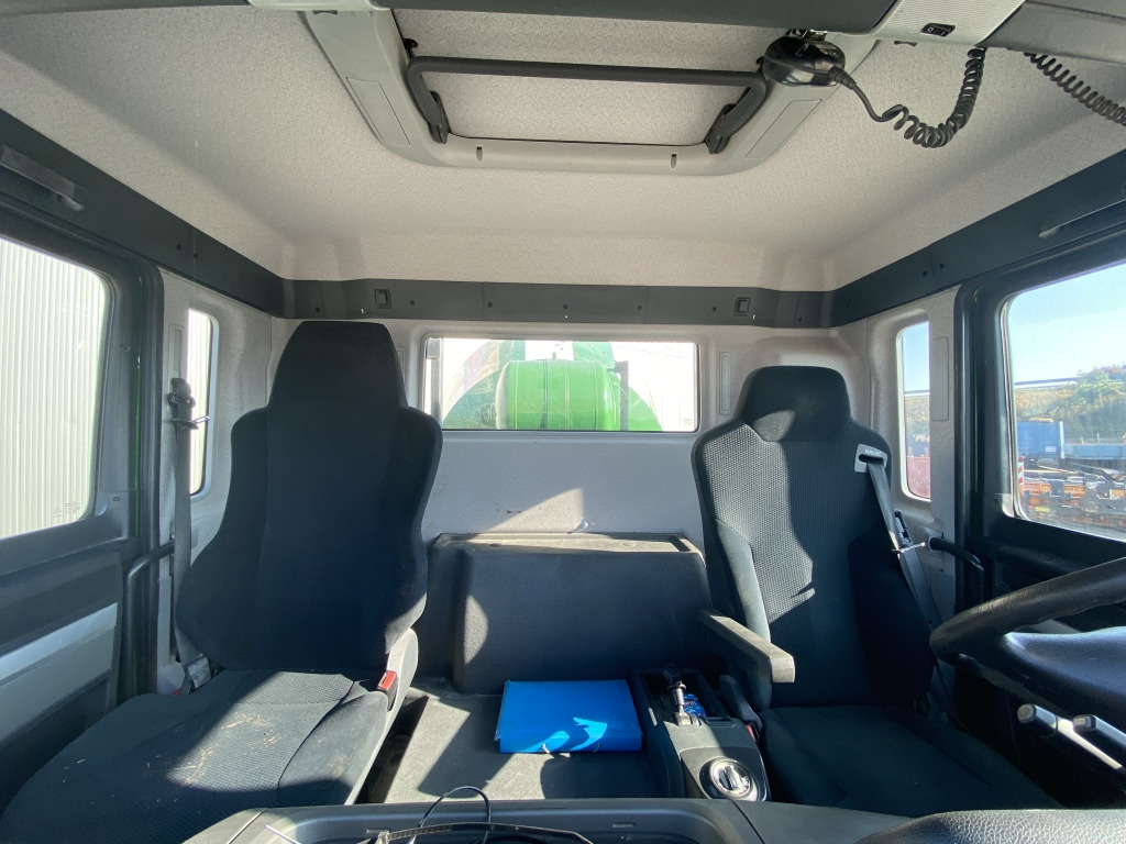 MAN TGS 32.360 8x4 BB / 9 m³ Stetter-Aufbau - Betongbil: bild 4 MAN TGS 32.360 8x4 BB / 9 m³ Stetter-Aufbau - Betongbil: bild 4