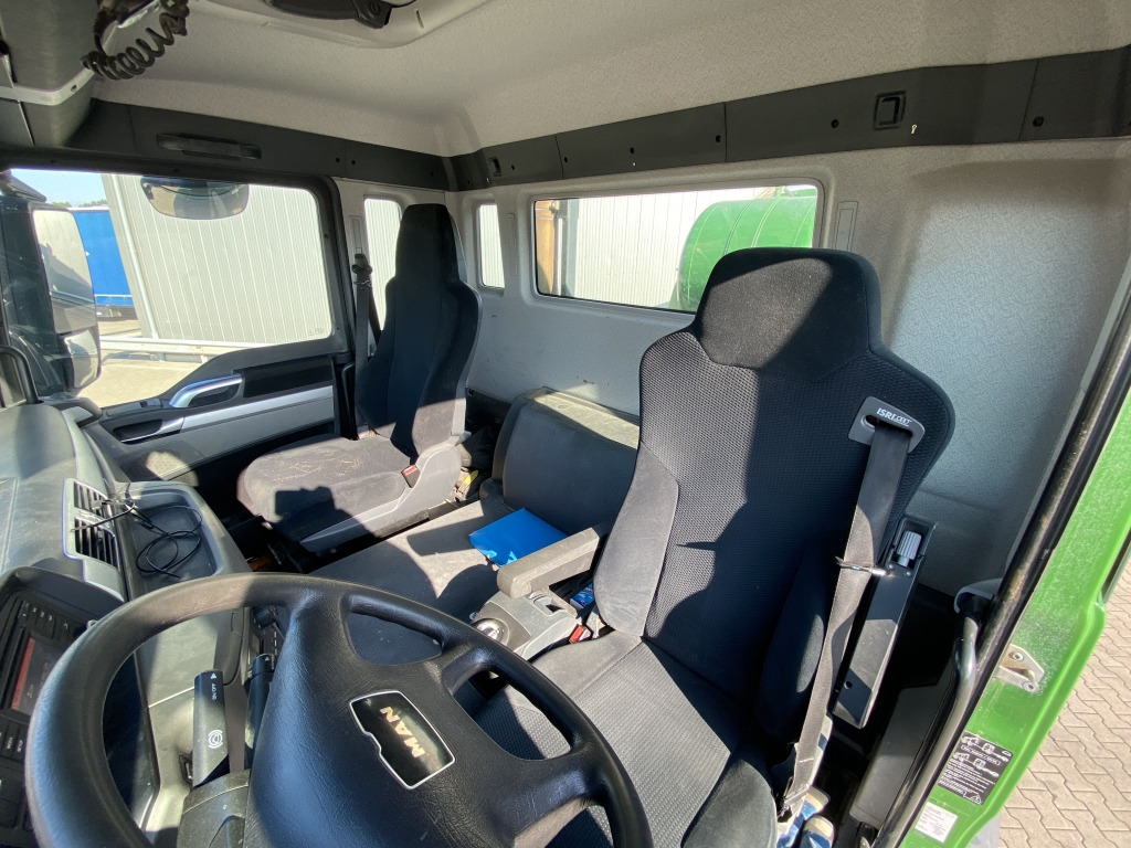 MAN TGS 32.360 8x4 BB / 9 m³ Stetter-Aufbau - Betongbil: bild 3 MAN TGS 32.360 8x4 BB / 9 m³ Stetter-Aufbau - Betongbil: bild 3