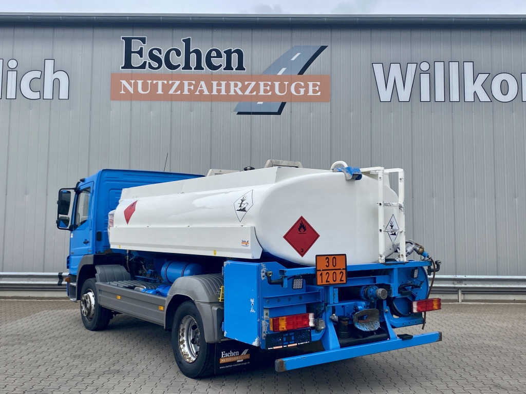 Mercedes-Benz 1318 L Atego - Tankbil: bild 3 Mercedes-Benz 1318 L Atego - Tankbil: bild 3