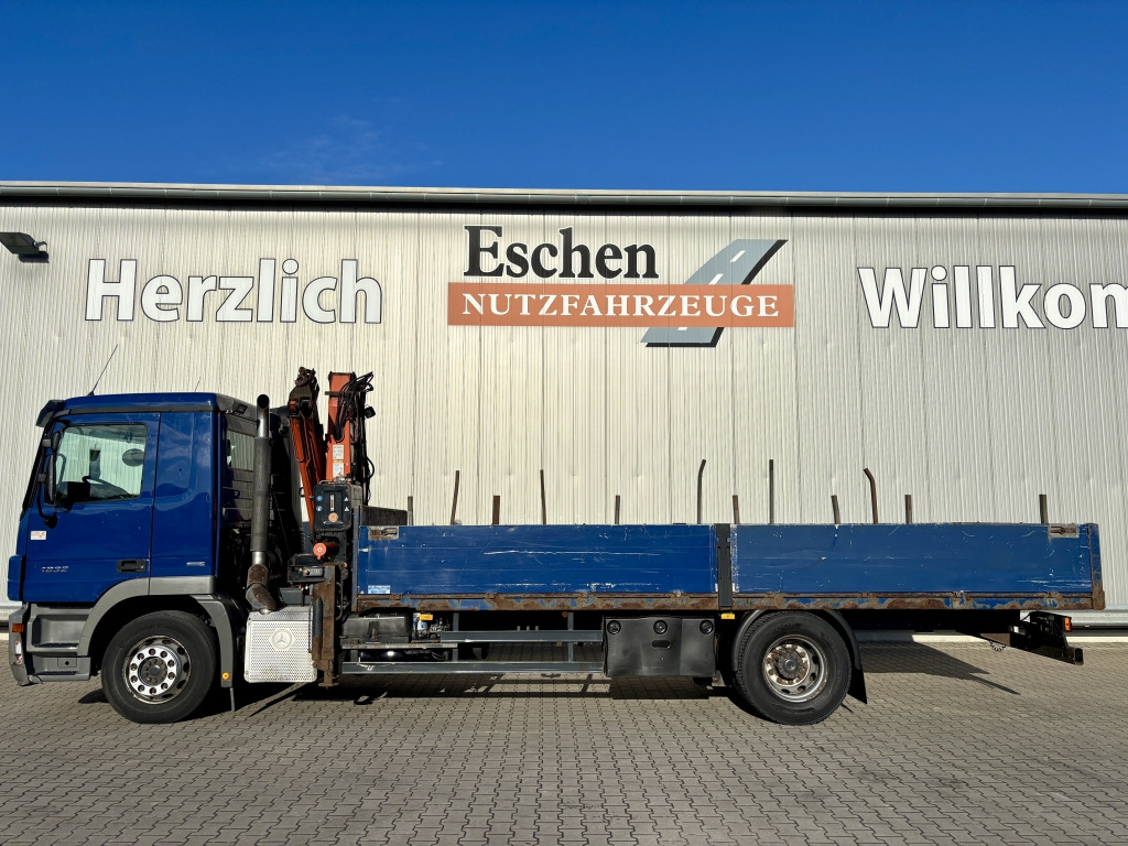 Mercedes-Benz 1832 L / Terex 85.2-A3 Faltkran - Flakbil, Kranbil: bild 2 Mercedes-Benz 1832 L / Terex 85.2-A3 Faltkran - Flakbil, Kranbil: bild 2