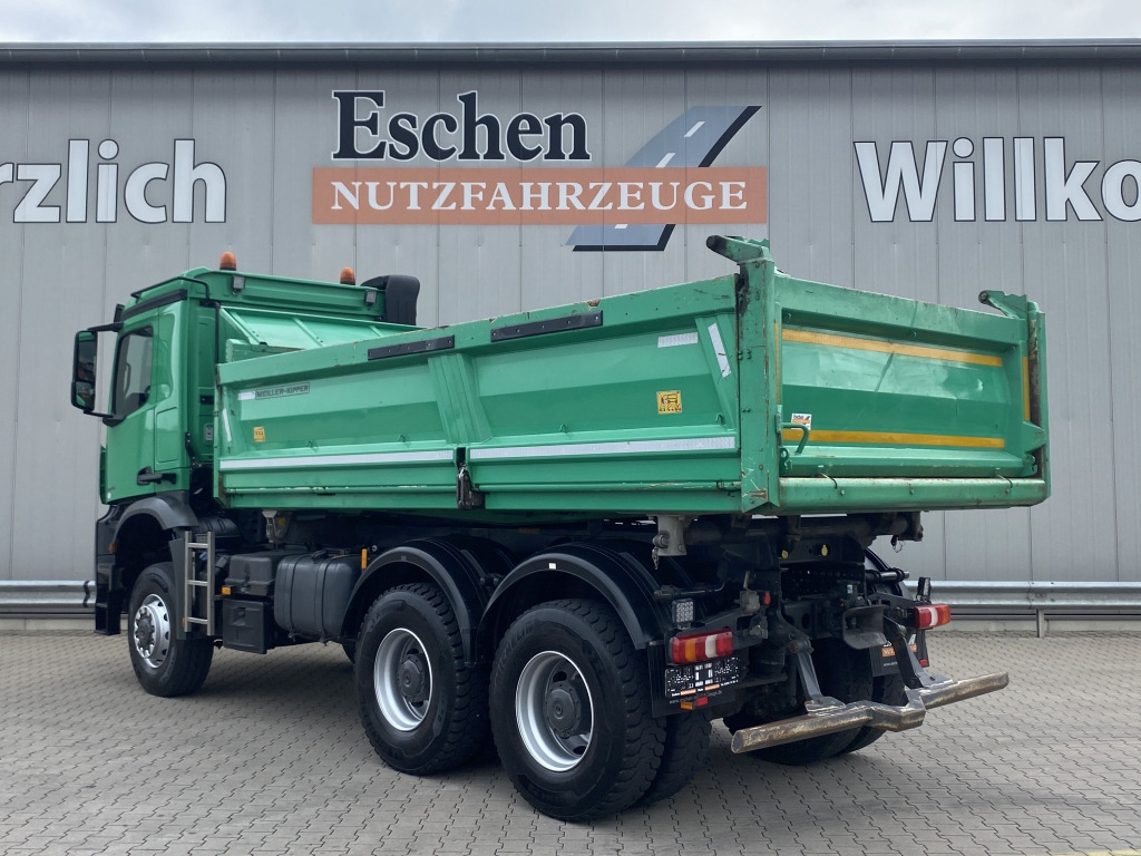 Mercedes-Benz 3345 6x6 Arocs - Tippbil lastbil: bild 4 Mercedes-Benz 3345 6x6 Arocs - Tippbil lastbil: bild 4