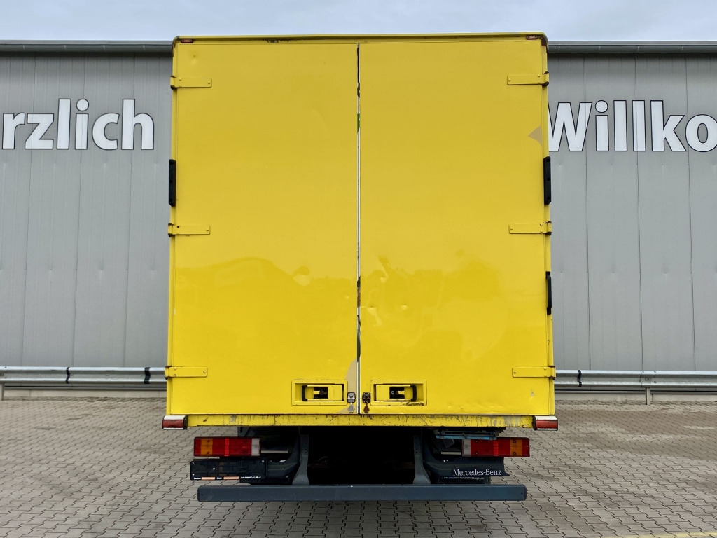 Mercedes-Benz 816 L - Lastbil med skåp: bild 4 Mercedes-Benz 816 L - Lastbil med skåp: bild 4