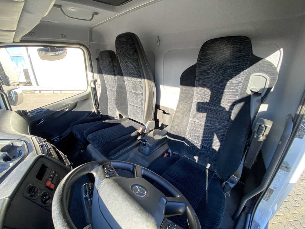 Mercedes-Benz 818 L Atego / BÄR-LBW - Lastbil med skåp: bild 5 Mercedes-Benz 818 L Atego / BÄR-LBW - Lastbil med skåp: bild 5