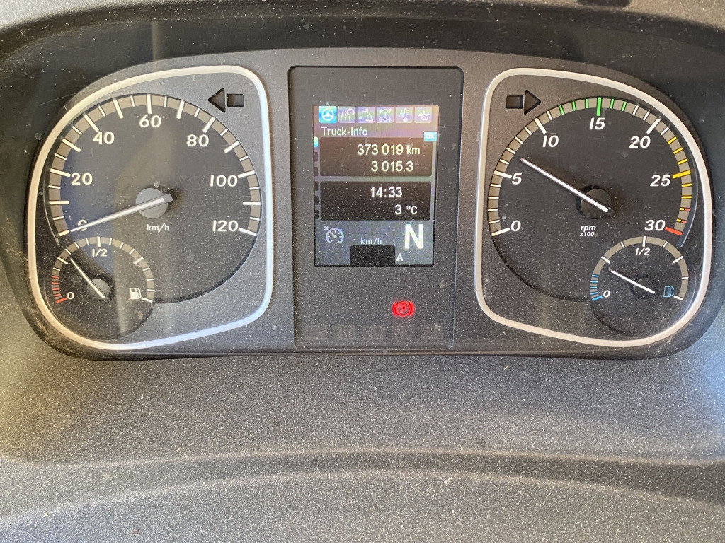 Lastbil med skåp Mercedes-Benz 818 L Atego / BÄR-LBW: bild 7 Lastbil med skåp Mercedes-Benz 818 L Atego / BÄR-LBW: bild 7