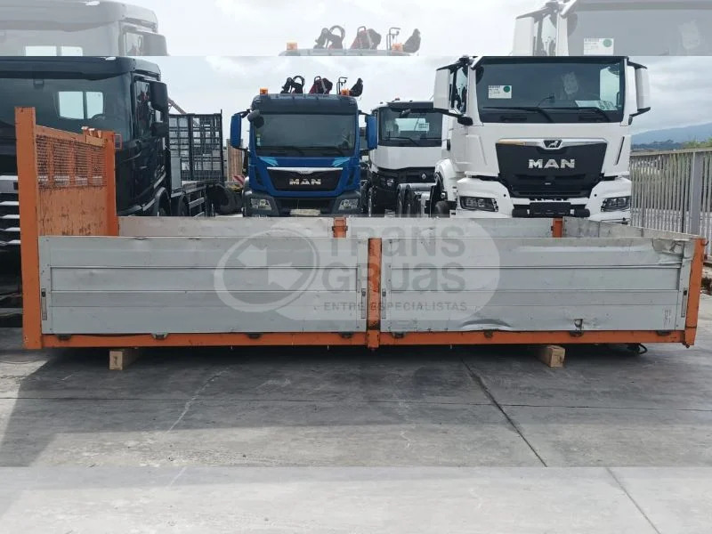 Carrocería fija usada - Flakbyggnation: bild 1 Carrocería fija usada - Flakbyggnation: bild 1