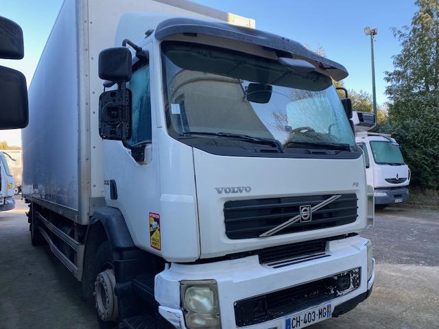 Volvo FE 300 - Lastbil med skåp: bild 2 Volvo FE 300 - Lastbil med skåp: bild 2