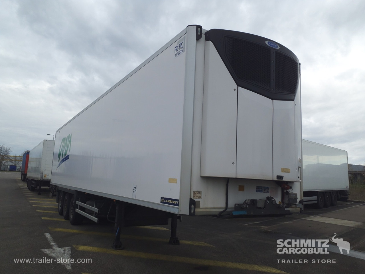 LAMBERET Reefer Multitemp Taillift - Isotermiska semitrailer: bild 1 LAMBERET Reefer Multitemp Taillift - Isotermiska semitrailer: bild 1