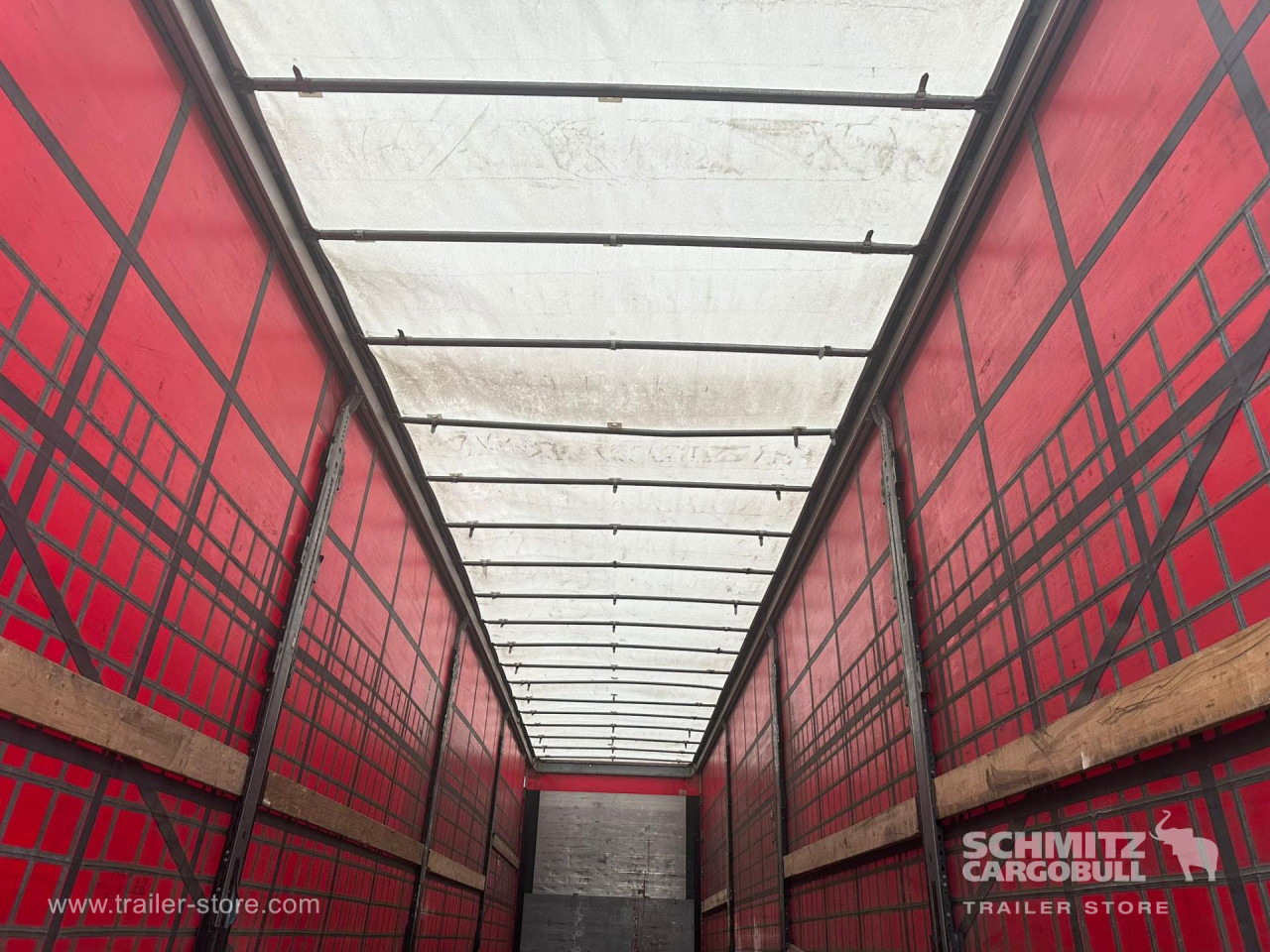 SCHMITZ Curtainsider Standard - Kapelltrailer: bild 5 SCHMITZ Curtainsider Standard - Kapelltrailer: bild 5