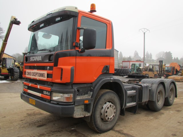 Scania 124C.420 6x4  - Dragbil: bild 1 Scania 124C.420 6x4  - Dragbil: bild 1