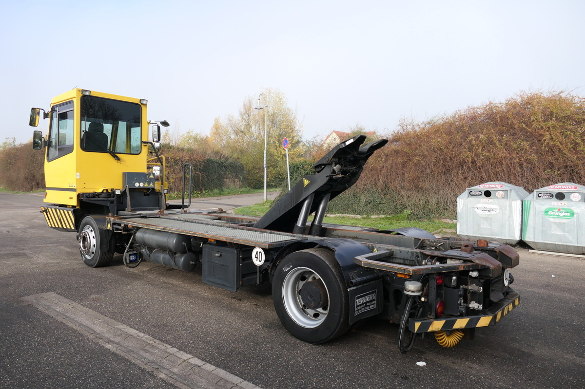 BC 182 Kamag Wiesel WBH 25 Umsetzfahrzeug - Containerbil/ Växelflak lastbil: bild 1 BC 182 Kamag Wiesel WBH 25 Umsetzfahrzeug - Containerbil/ Växelflak lastbil: bild 1