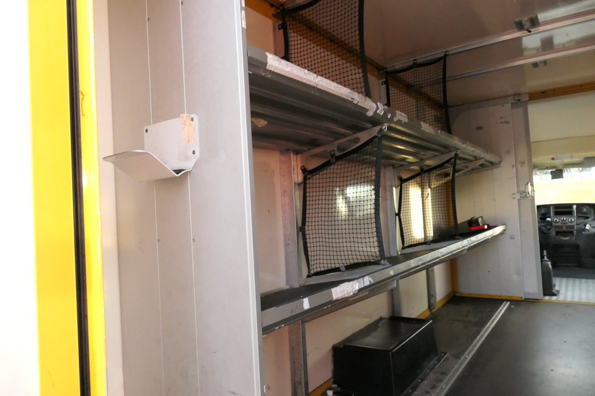 Volymskåp IVECO Daily 35 S11 C30C AUTOMATIK KAMERA MAXI KAMERA R: bild 6 Volymskåp IVECO Daily 35 S11 C30C AUTOMATIK KAMERA MAXI KAMERA R: bild 6