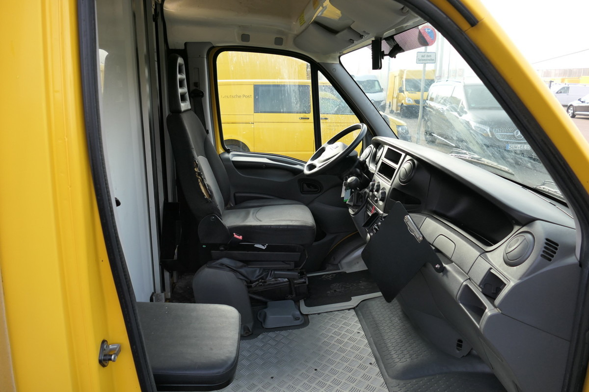IVECO Daily 35 S11 C30C AUTOMATIK KAMERA Regale LUFT D - Volymskåp: bild 5 IVECO Daily 35 S11 C30C AUTOMATIK KAMERA Regale LUFT D - Volymskåp: bild 5