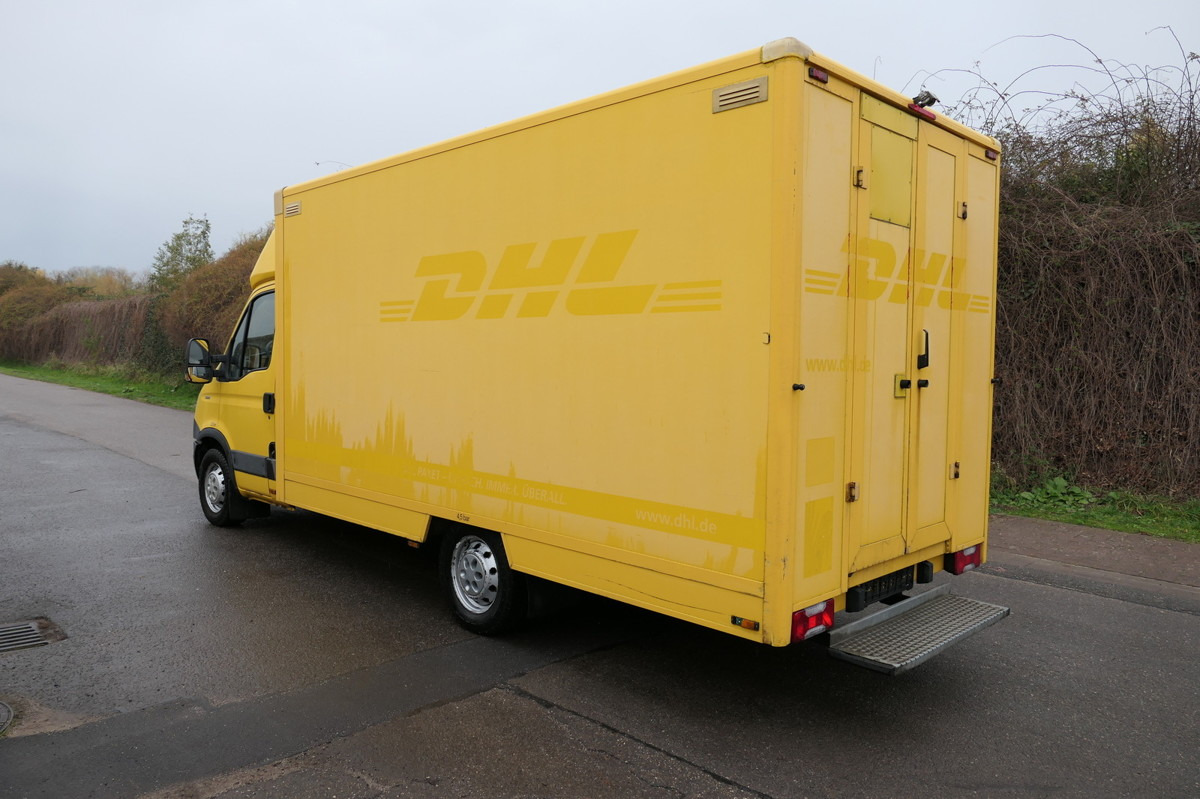 IVECO Daily 35 S11 C30C AUTOMATIK KAMERA Regale LUFT D - Volymskåp: bild 4 IVECO Daily 35 S11 C30C AUTOMATIK KAMERA Regale LUFT D - Volymskåp: bild 4