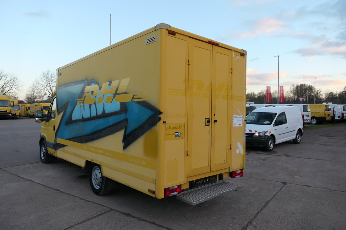 IVECO Daily 35 S11 C30C AUTOMATIK KAMERA Regale LUFT D - Volymskåp: bild 4 IVECO Daily 35 S11 C30C AUTOMATIK KAMERA Regale LUFT D - Volymskåp: bild 4