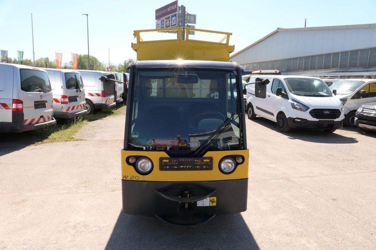 LINDE W20 Schlepper Tractive Batterie 11/2020 - Dragtruck: bild 2 LINDE W20 Schlepper Tractive Batterie 11/2020 - Dragtruck: bild 2