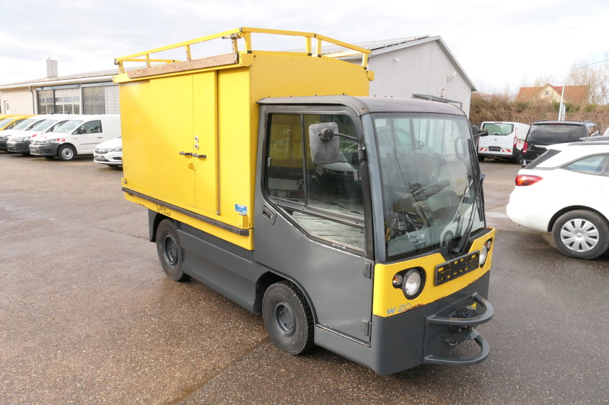 LINDE W20 Schlepper Tractive Batterie 13/2023 - Dragtruck: bild 1 LINDE W20 Schlepper Tractive Batterie 13/2023 - Dragtruck: bild 1