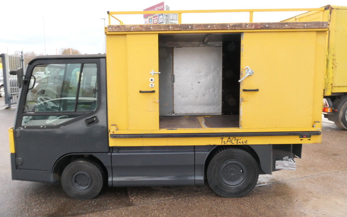 LINDE W20 Schlepper Tractive Batterie 13/2023 - Dragtruck: bild 5 LINDE W20 Schlepper Tractive Batterie 13/2023 - Dragtruck: bild 5