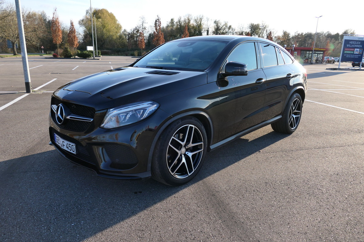 MERCEDES-BENZ GLE 350 d 4Matic KLIMA AMG-Line AHK - SUV: bild 1 MERCEDES-BENZ GLE 350 d 4Matic KLIMA AMG-Line AHK - SUV: bild 1