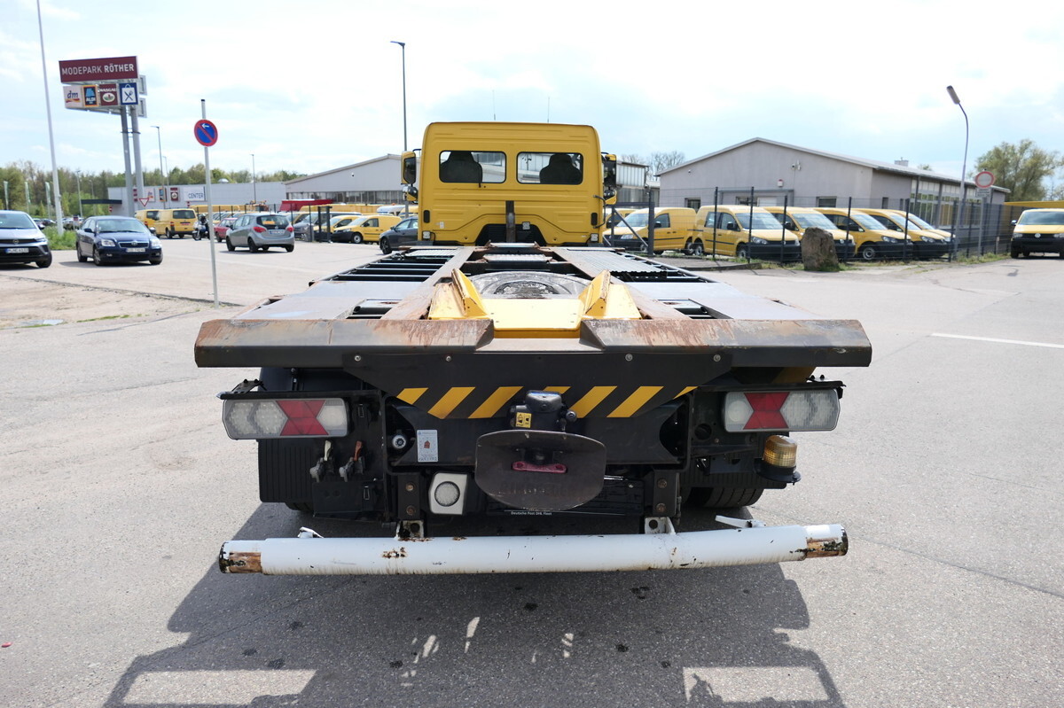 MERCEDES-BENZ KAMAG WBH 25 Wiesel Terberg Umsetzfahrz. Sattelk - Containerbil/ Växelflak lastbil: bild 5 MERCEDES-BENZ KAMAG WBH 25 Wiesel Terberg Umsetzfahrz. Sattelk - Containerbil/ Växelflak lastbil: bild 5