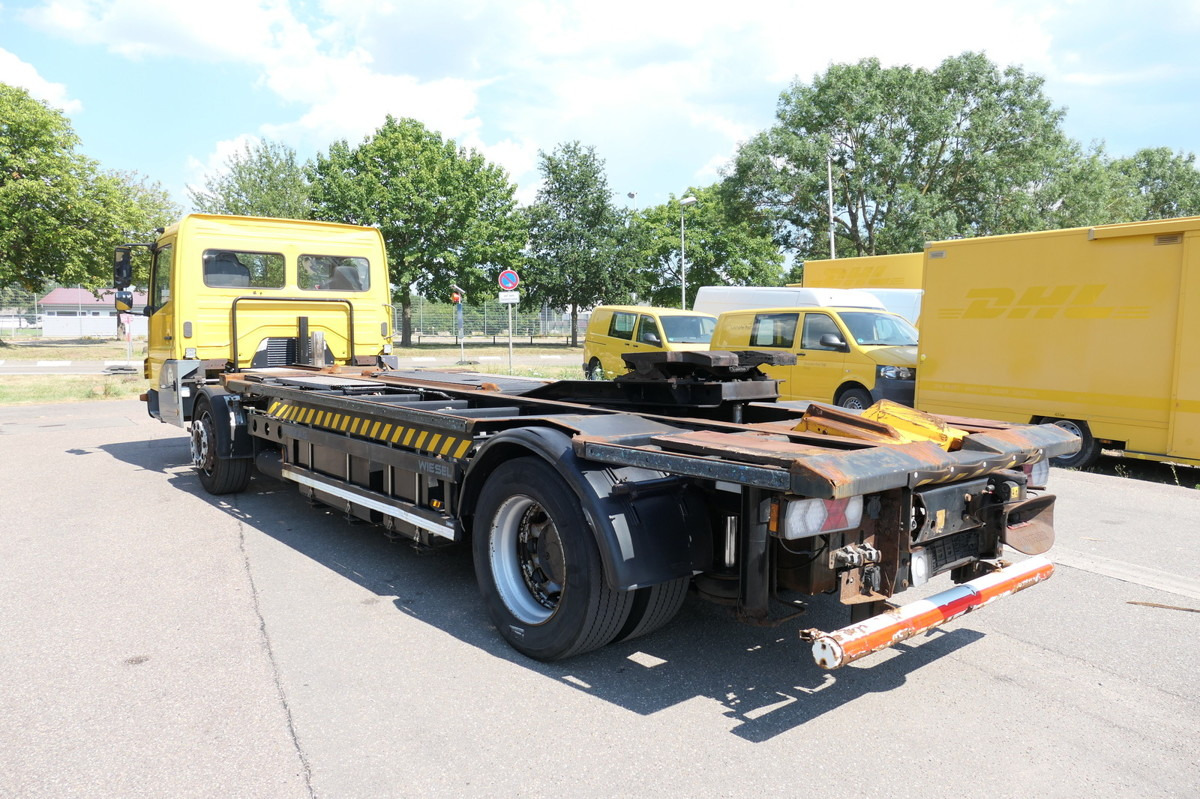 MERCEDES-BENZ KAMAG WBH 25 Wiesel Terberg Umsetzfahrz. Sattelk - Containerbil/ Växelflak lastbil: bild 3 MERCEDES-BENZ KAMAG WBH 25 Wiesel Terberg Umsetzfahrz. Sattelk - Containerbil/ Växelflak lastbil: bild 3