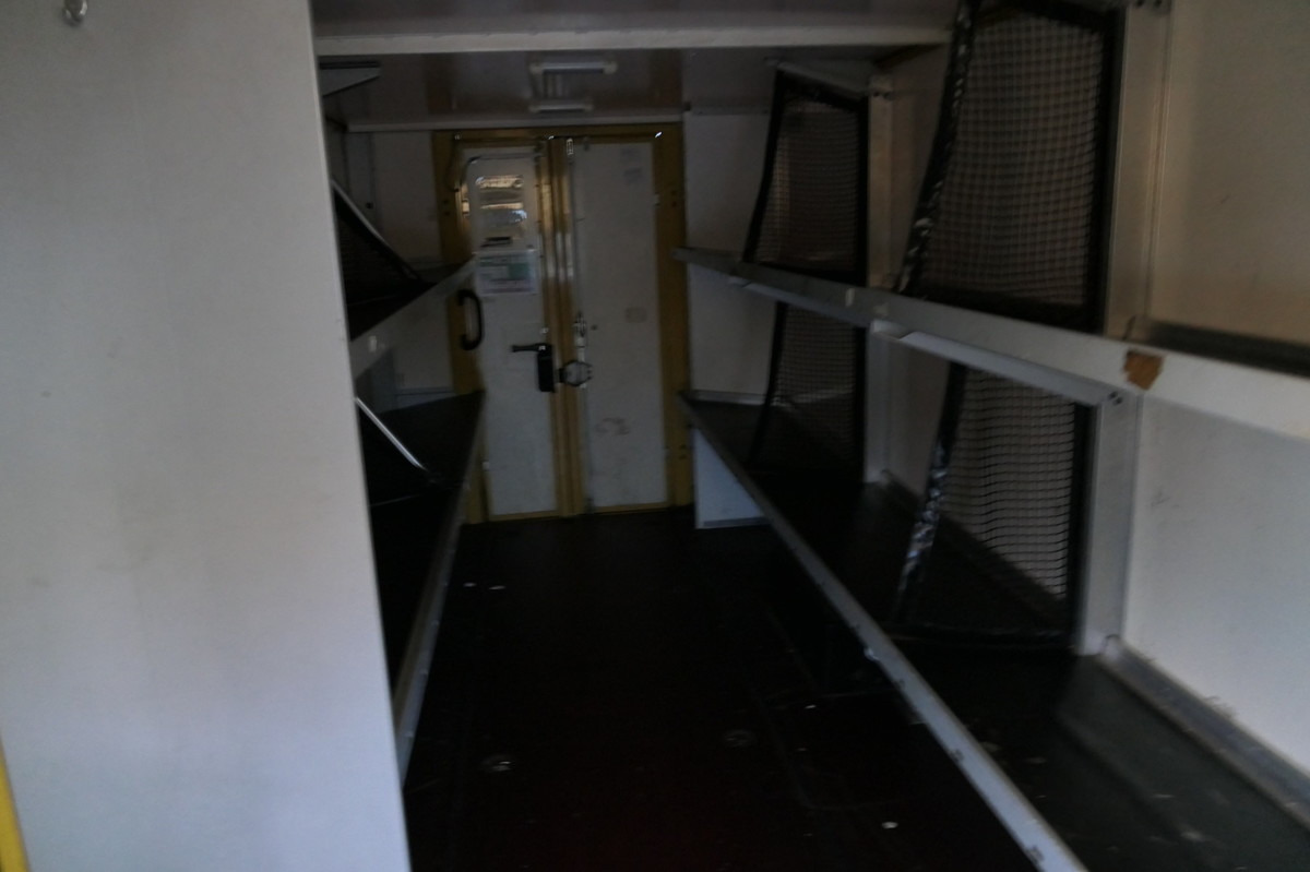 Volymskåp MERCEDES-BENZ SPRINTER 310 CDI MAXI EURO-5 KOFFER REGALE KAMER: bild 9 Volymskåp MERCEDES-BENZ SPRINTER 310 CDI MAXI EURO-5 KOFFER REGALE KAMER: bild 9