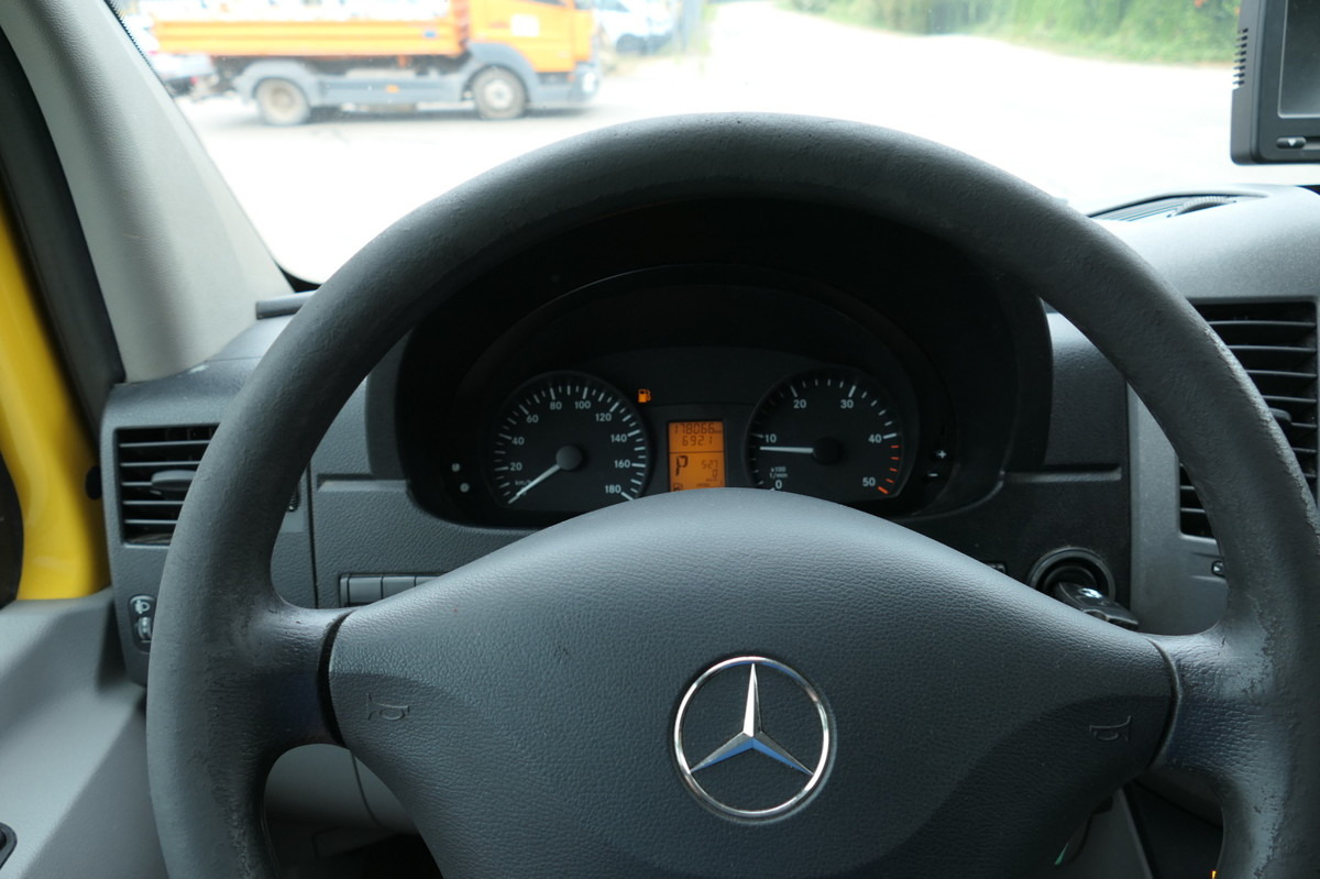 Volymskåp MERCEDES-BENZ SPRINTER 310 CDI MAXI EURO-5 KOFFER REGALE KAMER: bild 11 Volymskåp MERCEDES-BENZ SPRINTER 310 CDI MAXI EURO-5 KOFFER REGALE KAMER: bild 11