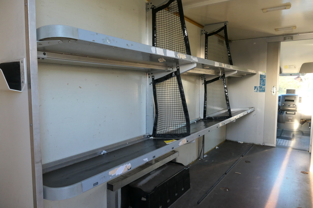 MERCEDES-BENZ SPRINTER 310 CDI MAXI EURO-5 KOFFER REGALE KAMER - Volymskåp: bild 5 MERCEDES-BENZ SPRINTER 310 CDI MAXI EURO-5 KOFFER REGALE KAMER - Volymskåp: bild 5