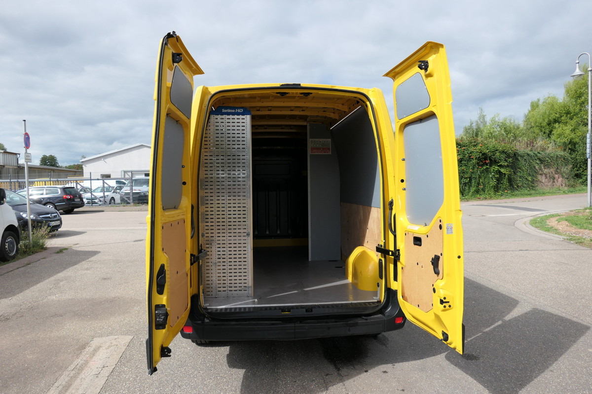 RENAULT Master 130 dCi L3H2 Euro6 KLIMA COC Regal - Skåpbil: bild 1 RENAULT Master 130 dCi L3H2 Euro6 KLIMA COC Regal - Skåpbil: bild 1