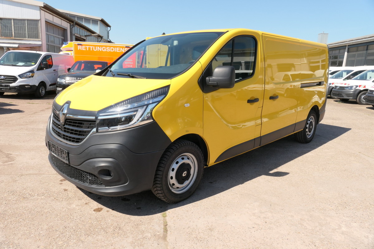 RENAULT Trafic dCi 120 L2H1 - Små skåpbil: bild 2 RENAULT Trafic dCi 120 L2H1 - Små skåpbil: bild 2