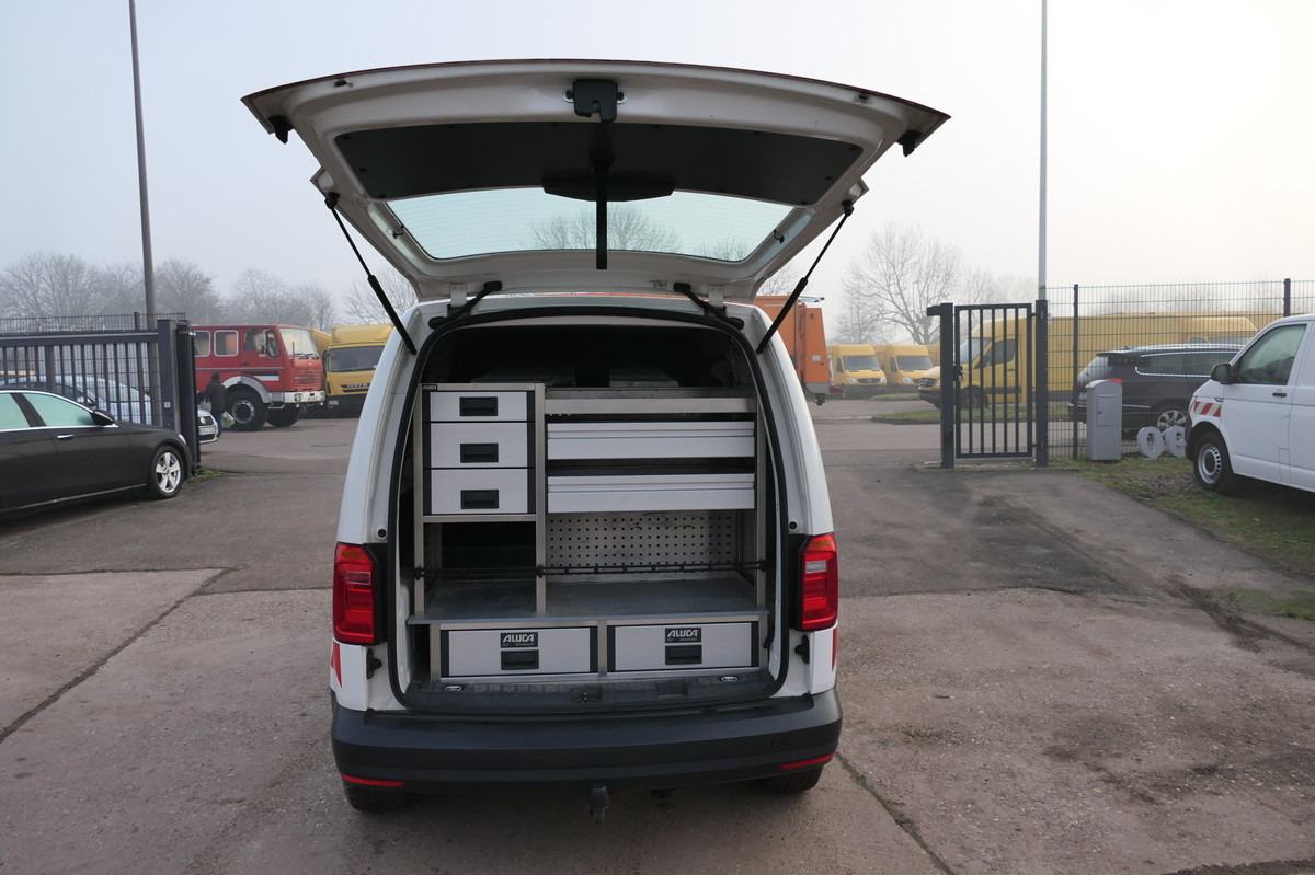 VW Caddy 2.0 TDI 4Motion 2-Sitzer Klima AHK Werksta - Små skåpbil: bild 1 VW Caddy 2.0 TDI 4Motion 2-Sitzer Klima AHK Werksta - Små skåpbil: bild 1